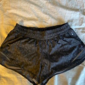 Lulu Lemon hotty hot shorts